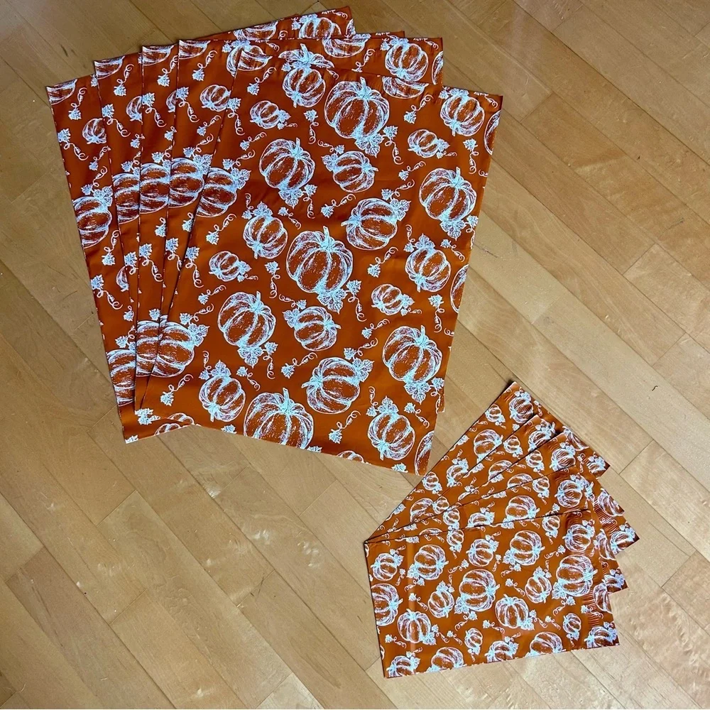 10 Count Polymailer Size Variety Bundle - PUMPKINS (5/6x9 + 5/14x19)